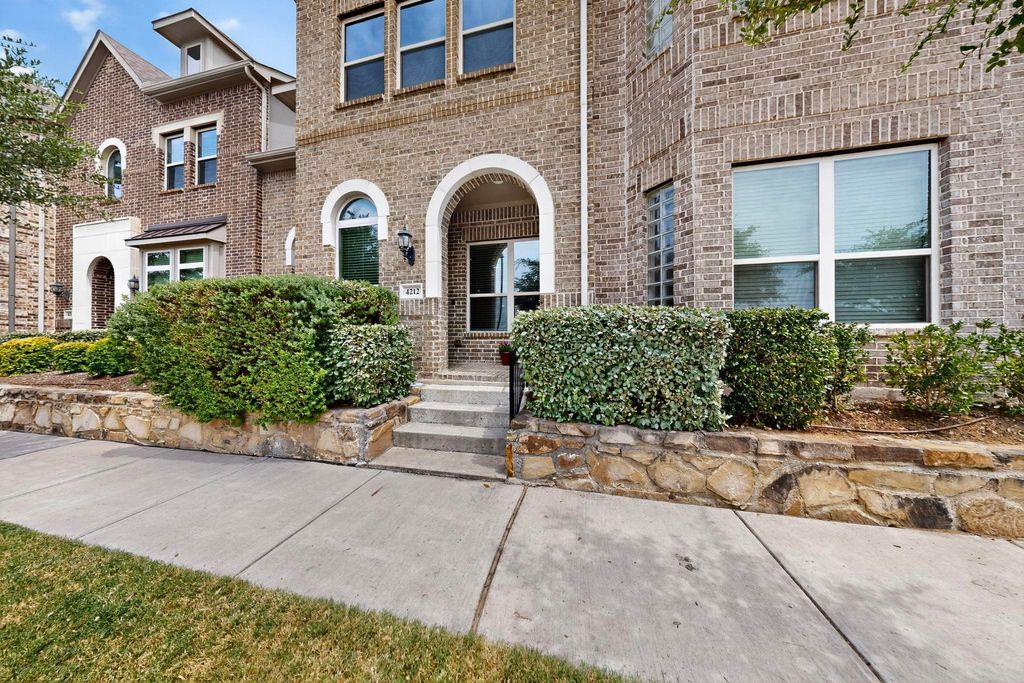4212 Riverside Drive, Flower Mound, TX 75028