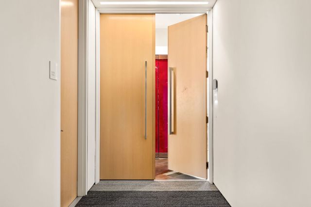 1717 Arts Plaza 2002, Dallas, TX 75201