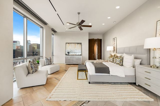 1717 Arts Plaza 2002, Dallas, TX 75201