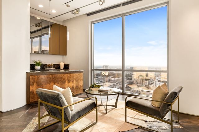 1717 Arts Plaza 2002, Dallas, TX 75201