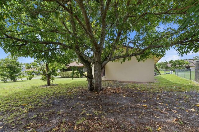 240 BOBWHITE Road, Royal Palm Beach, FL 33411