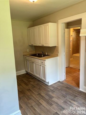 337 Wellingford Street, Charlotte, NC 28213