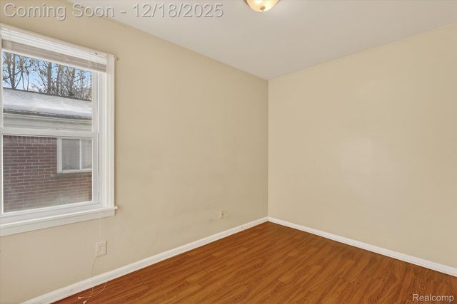 18515 Sumner, Redford Charter Township, MI 48240