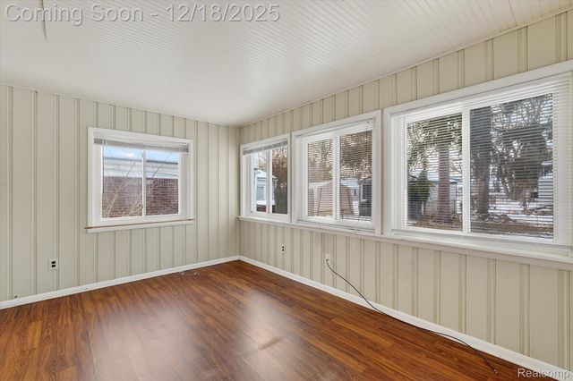 18515 Sumner, Redford Charter Township, MI 48240