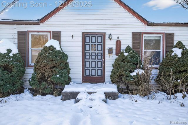 18515 Sumner, Redford Charter Township, MI 48240