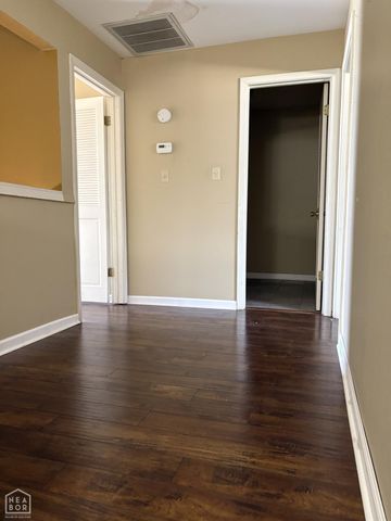 2101 Windwood Circle, Jonesboro, AR 72401