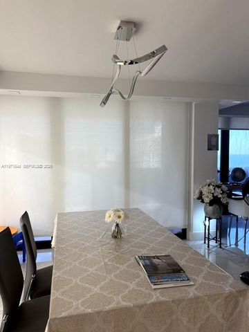 19667 Turnberry Way 27E, Aventura, FL 33180