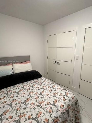 19667 Turnberry Way 27E, Aventura, FL 33180