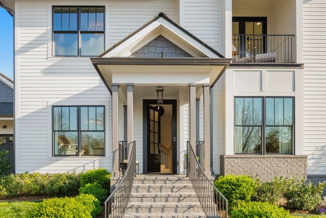 326 Fairpark Ct, Franklin, TN 37064