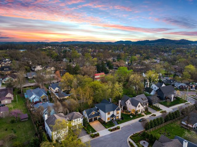 326 Fairpark Ct, Franklin, TN 37064