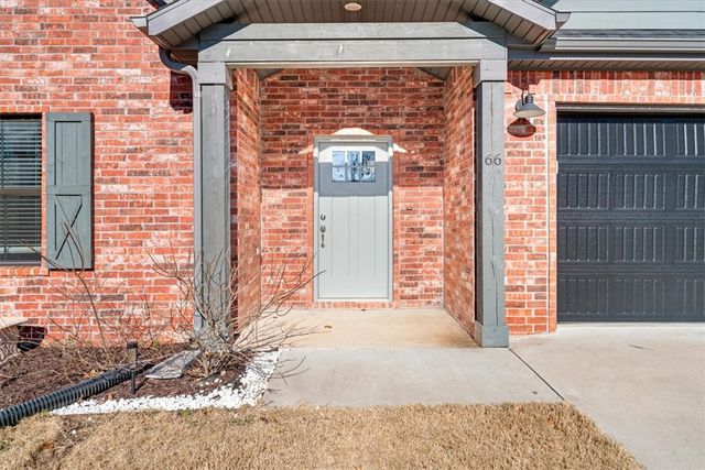66 Perth Drive, Bella Vista, AR 72715