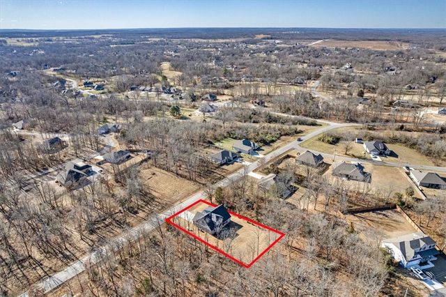 66 Perth Drive, Bella Vista, AR 72715