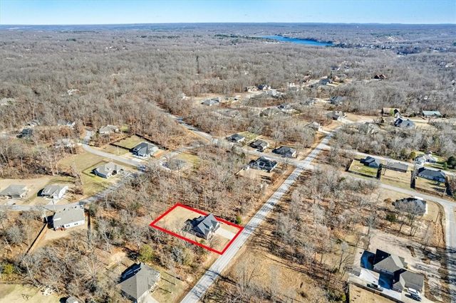 66 Perth Drive, Bella Vista, AR 72715