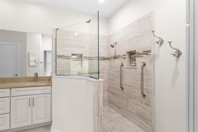 2225 ELVERSON AVENUE, Clermont, FL 34711