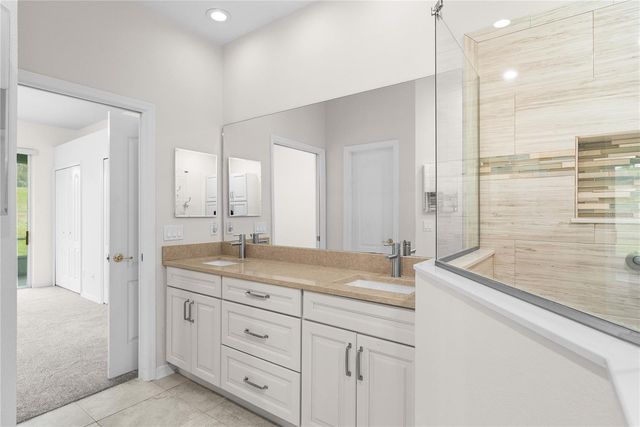 2225 ELVERSON AVENUE, Clermont, FL 34711