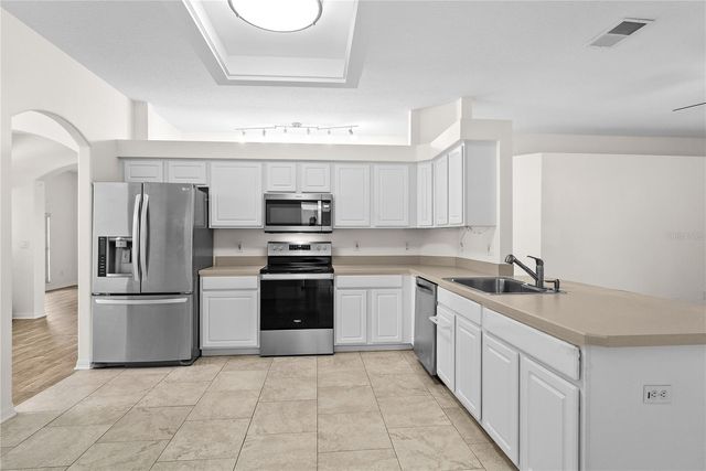 2225 ELVERSON AVENUE, Clermont, FL 34711