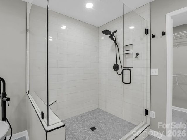 35 Chastain Hill Road, Mills River, NC 28759