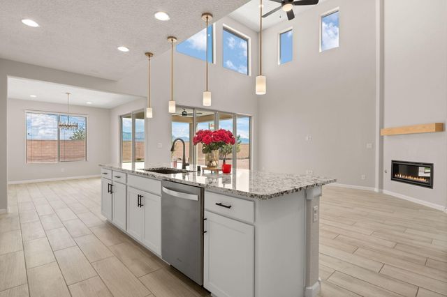 3002 Turquesa Loop SE, Rio Rancho, NM 87124