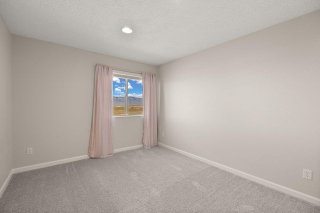 3002 Turquesa Loop SE, Rio Rancho, NM 87124