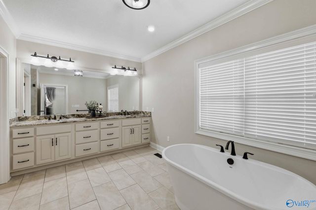704 Shasta Drive, Albertville, AL 35950