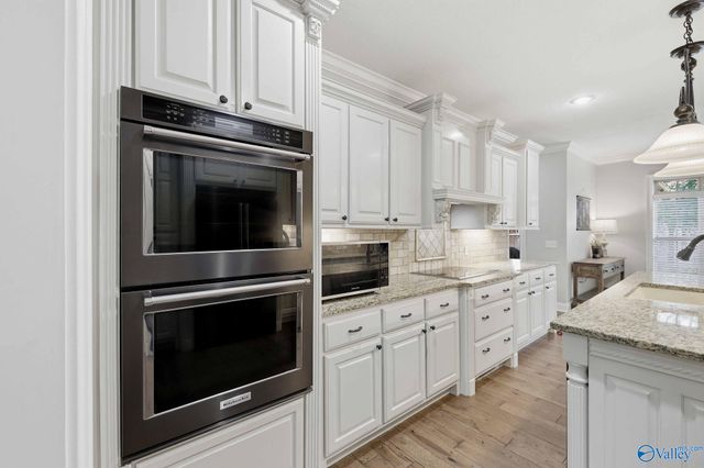704 Shasta Drive, Albertville, AL 35950