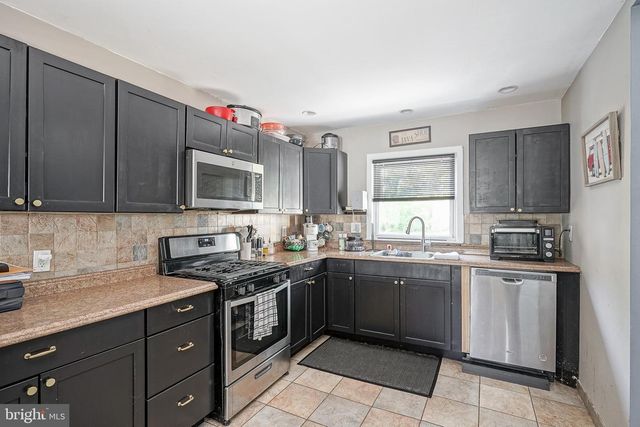 317 PINE ST, Absecon, NJ 08201