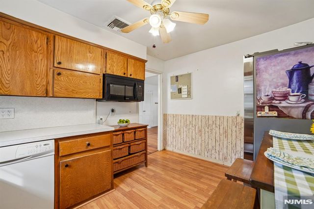 284 Madison Avenue, Cresskill, NJ 07626