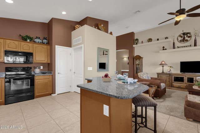 18093 N CANAL Drive, Surprise, AZ 85374