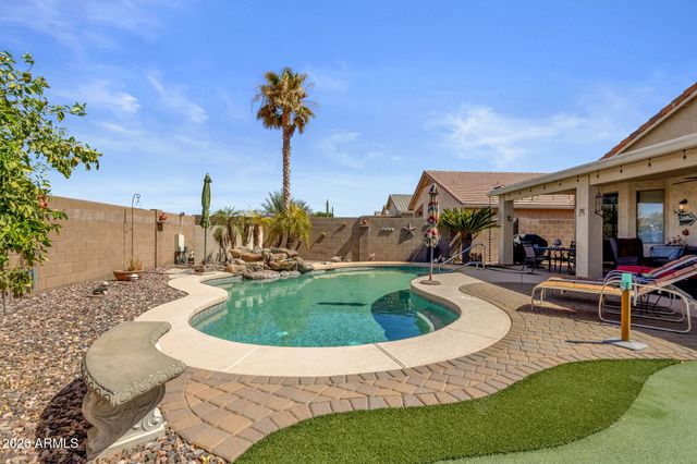 18093 N CANAL Drive, Surprise, AZ 85374