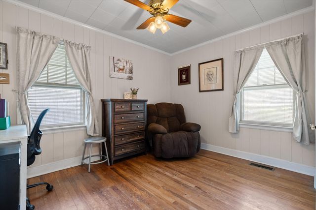 252 Warren Street, Rossville, GA 30741