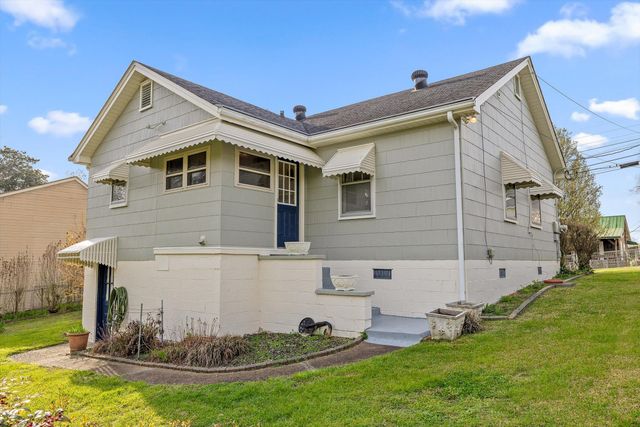 252 Warren Street, Rossville, GA 30741