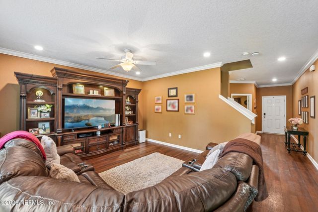 9749 ANSLEY LAKE Drive, Jacksonville, FL 32222