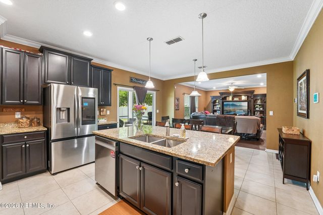 9749 ANSLEY LAKE Drive, Jacksonville, FL 32222