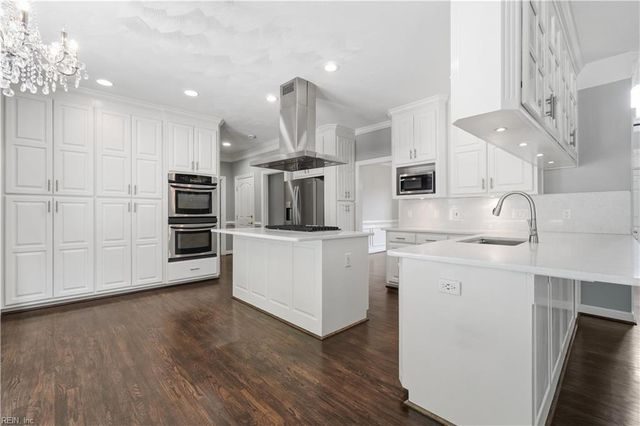 115 Brian Wesley CT, Yorktown, VA 23693