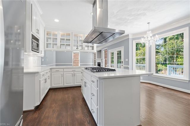 115 Brian Wesley CT, Yorktown, VA 23693