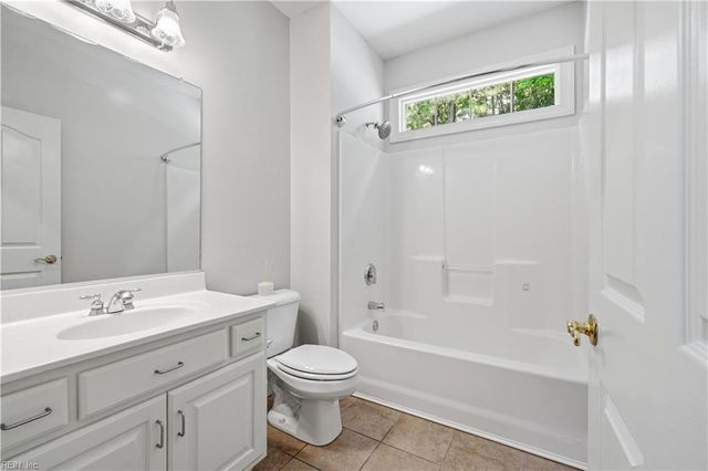 115 Brian Wesley CT, Yorktown, VA 23693