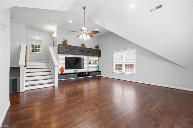 115 Brian Wesley CT, Yorktown, VA 23693