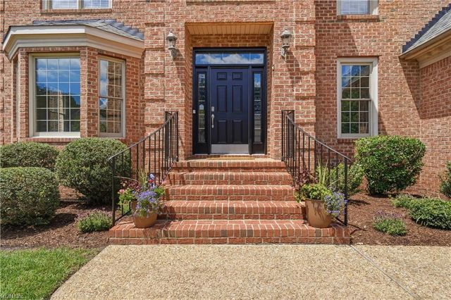 115 Brian Wesley CT, Yorktown, VA 23693