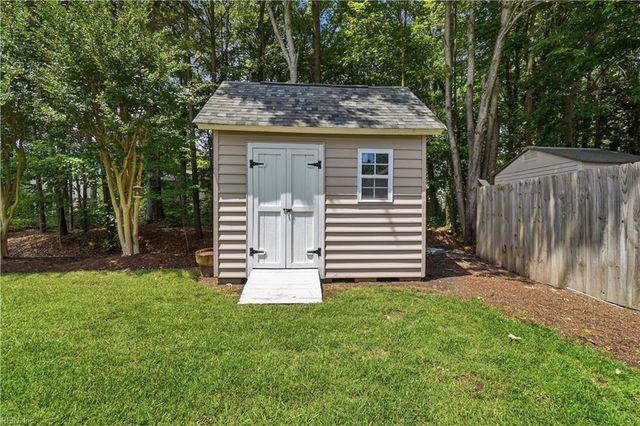 115 Brian Wesley CT, Yorktown, VA 23693