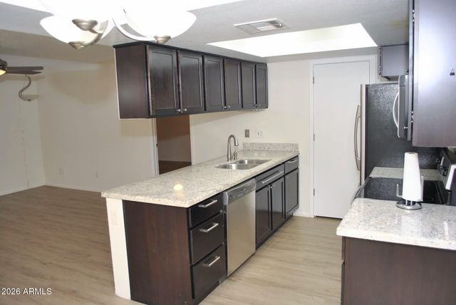 145 N 74TH Street 122, Mesa, AZ 85207