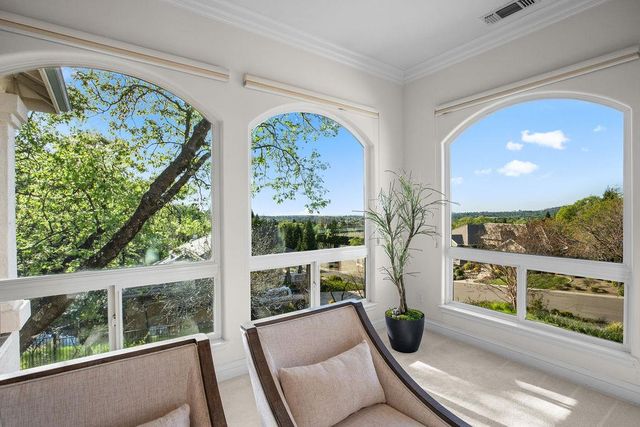 3287 Chasen Dr, Cameron Park, CA 95682