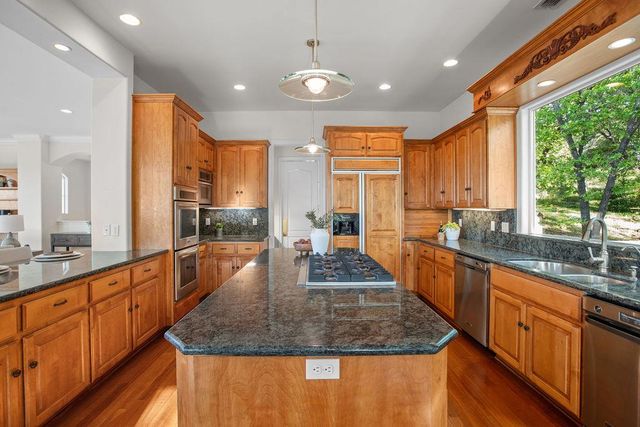 3287 Chasen Dr, Cameron Park, CA 95682