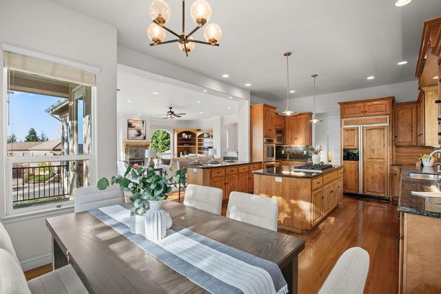 3287 Chasen Dr, Cameron Park, CA 95682