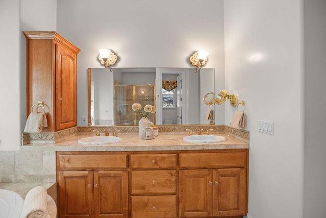 3287 Chasen Dr, Cameron Park, CA 95682