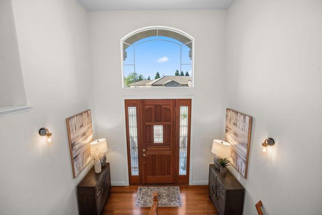 3287 Chasen Dr, Cameron Park, CA 95682