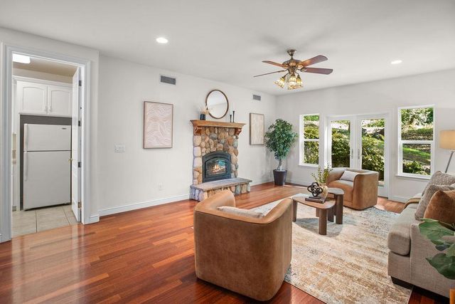 3287 Chasen Dr, Cameron Park, CA 95682