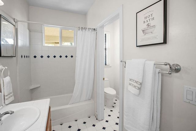 3287 Chasen Dr, Cameron Park, CA 95682