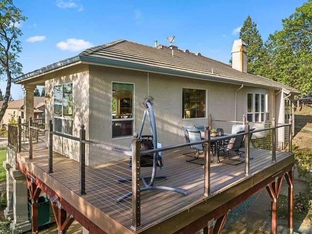 3287 Chasen Dr, Cameron Park, CA 95682