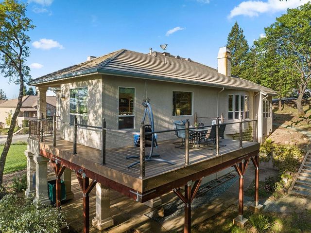 3287 Chasen Dr, Cameron Park, CA 95682