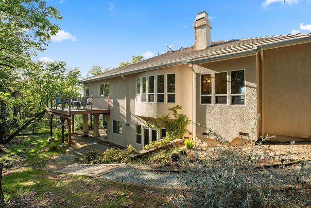 3287 Chasen Dr, Cameron Park, CA 95682